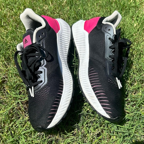Adidas Solar Ride Core Black Real Magenta Sneakers with Breathable Mesh Sz-8.5.P - Picture 10 of 12